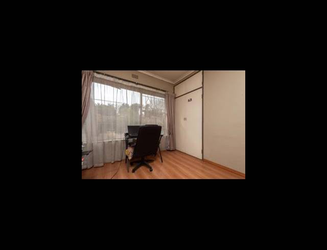 4 BEDROOM HOUSE FOR SALE IN ALBEMARLE EXT 2
